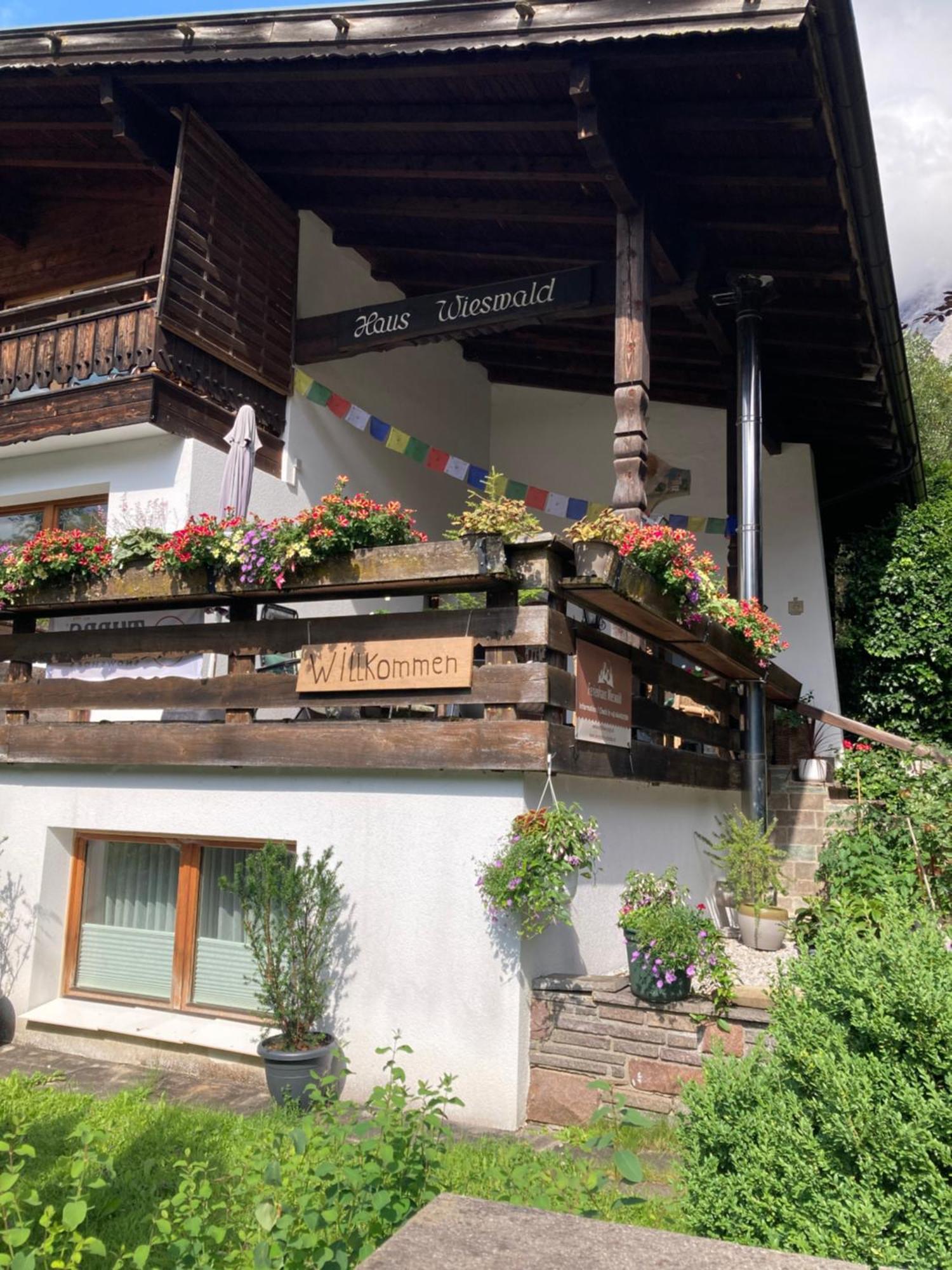 Ferienhaus Wieswald Ehrwald Esterno foto